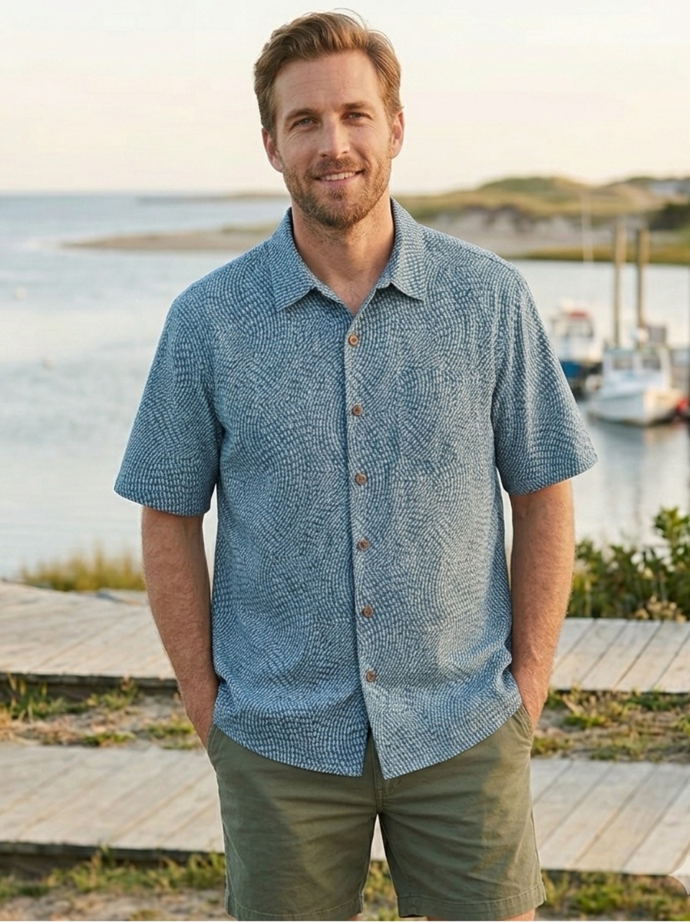 L.L. Bean Men's Short-Sleeve Camp Blue Button-Down Shirt